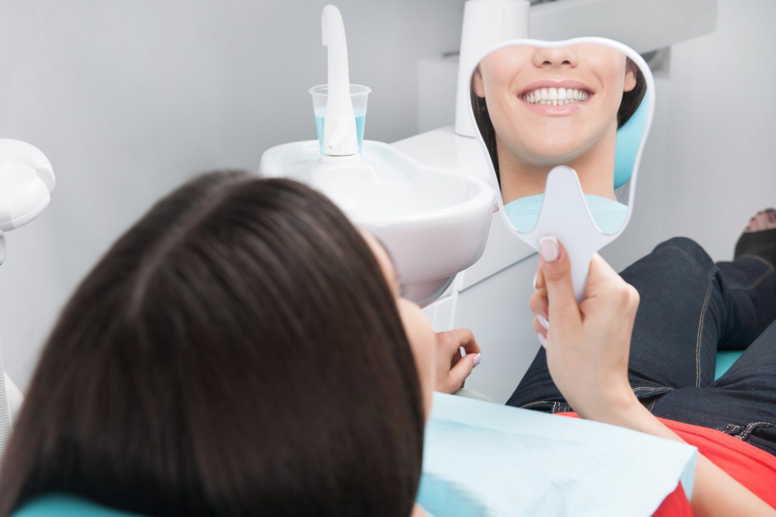 how to transform your smile with veneers