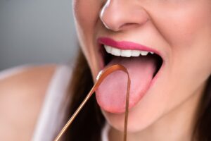 Benefits of Tongue Scraping and Why You Should Do It Daily