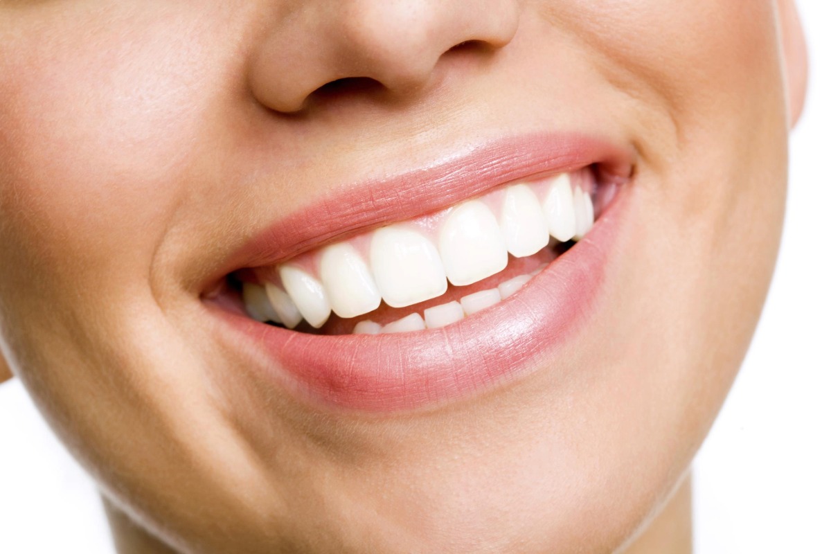 professional teeth whitening vs drugstore kits